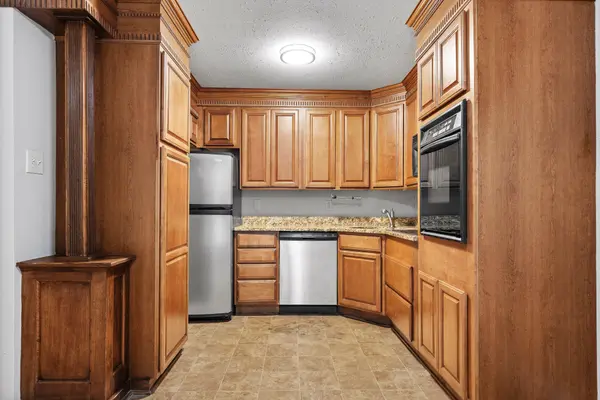 900 Mountain Creek Road #E61, Chattanooga, TN 37405