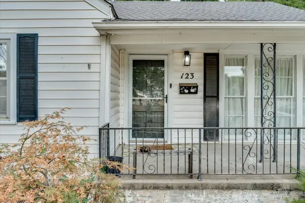123 N Bleckley Dr., Wichita, KS 67208