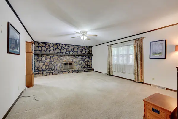 616 Joy ST, Neosho, MO 64850