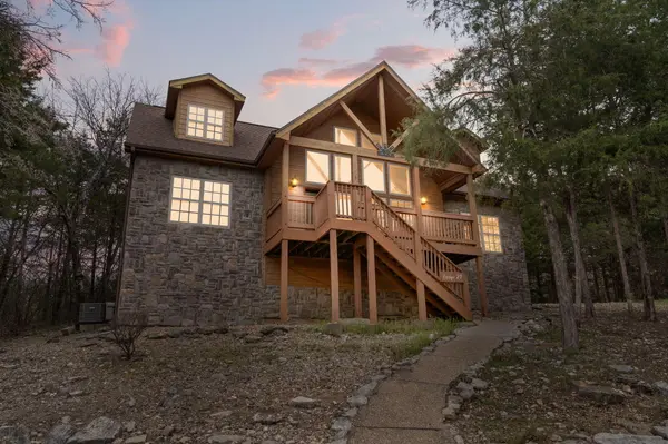 115 Baldknobber Drive #26, Branson West, MO 65737
