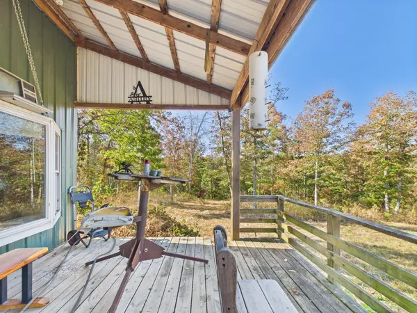 328 County Road 6600, Licking, MO 65542