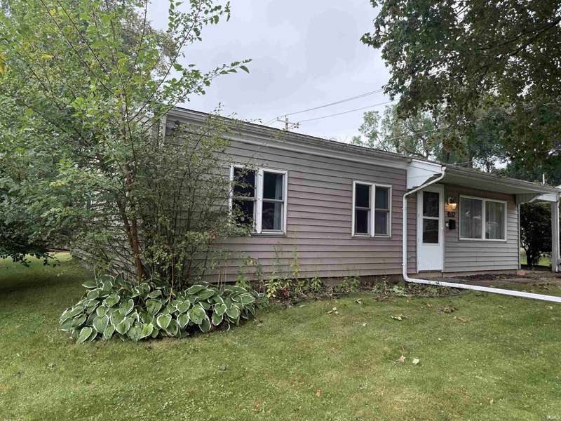 4532 E Macgregor RD, South Bend, IN 46614-3551