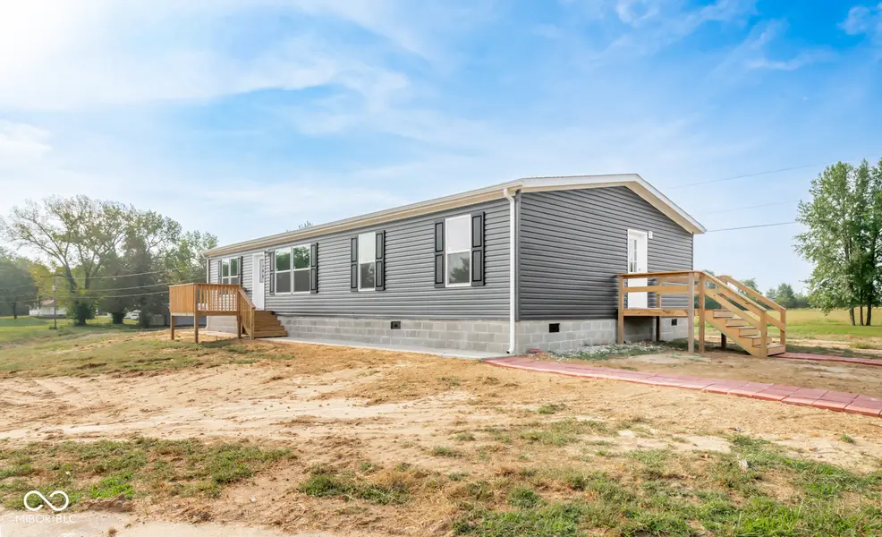 5954 N US HWY 31, Seymour, IN 47274