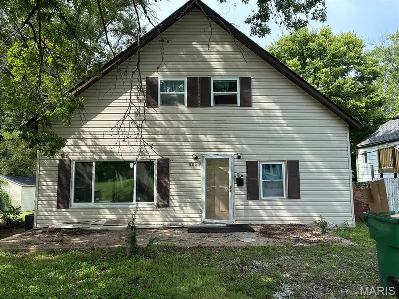 825 Abston AVE, Ferguson, MO 63135