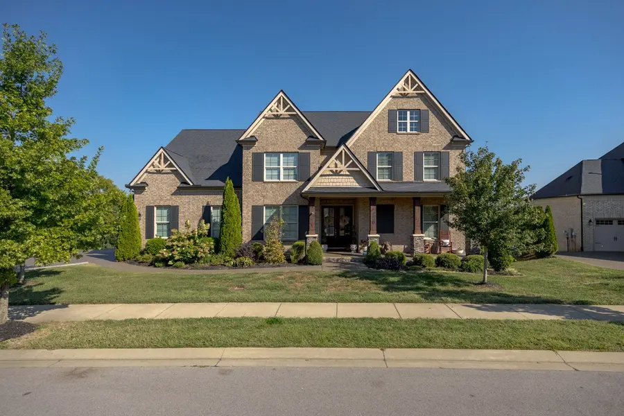 1006 Cumberland Valley Dr, Franklin, TN 37064