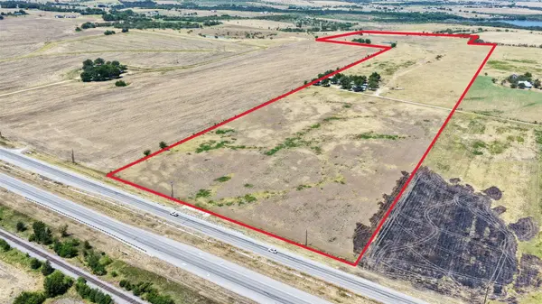 201 926 PR, Thrall, TX 76578
