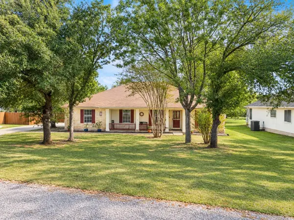 510 Maybrook DR, Buda, TX 78610