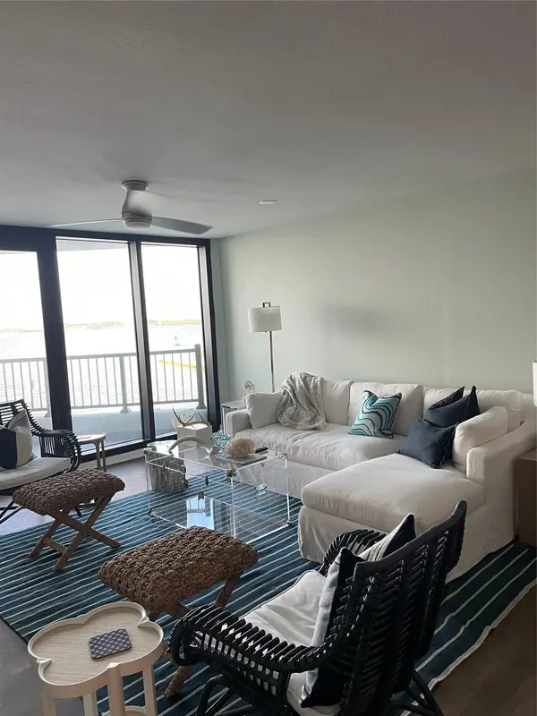 1000 N Station ST #106, Port Aransas, TX 78373