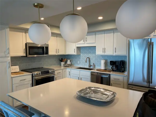 1000 N Station ST #106, Port Aransas, TX 78373