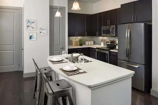 3939 W Alabama ST #2-621, Houston, TX 77027