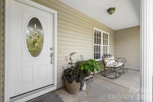 4391 33rd Street LN NE, Hickory, NC 28601