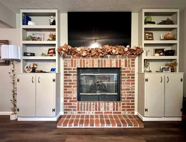 317 Glenview DR, Lawrence, KS 66049