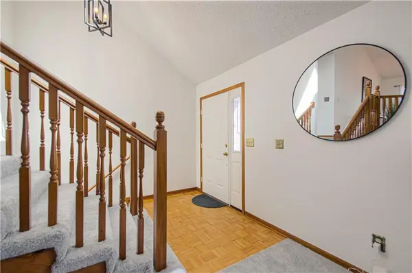 18412 W 163RD ST, Olathe, KS 66062