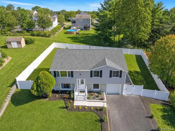 4 Liberty CT, Washingtonville, NY 10992
