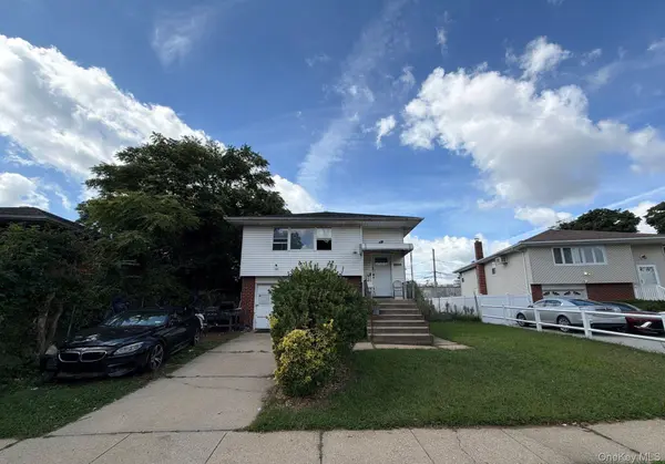 1008 Ditmas AVE, Uniondale, NY 11553