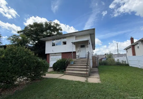 1008 Ditmas AVE, Uniondale, NY 11553