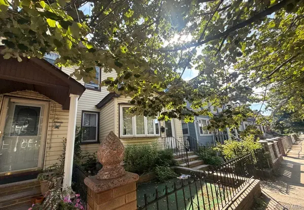 107-27 109th ST, Richmond Hill S., NY 11419