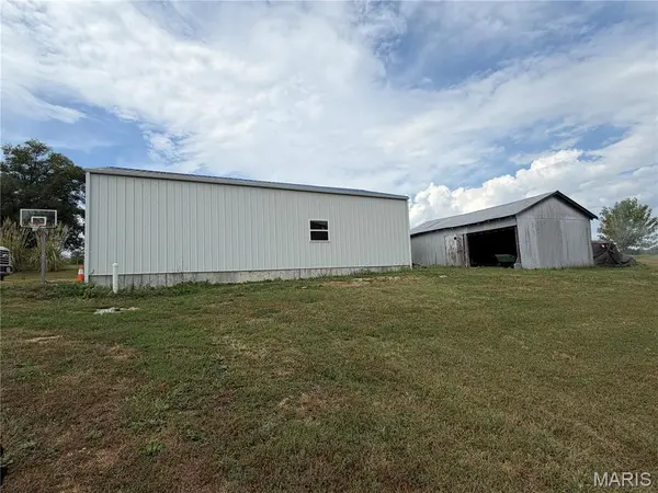 443 Highway Z, Silex, MO 63377