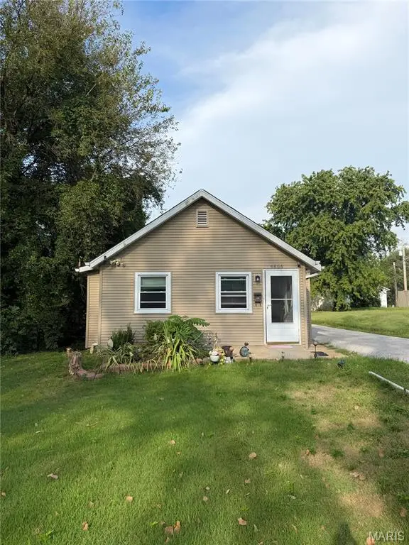 9806 W Main ST, Belleville, IL 62223