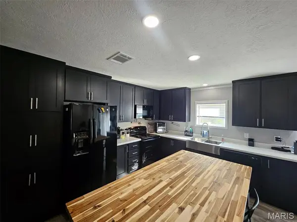607 W School St., Crocker, MO 65452