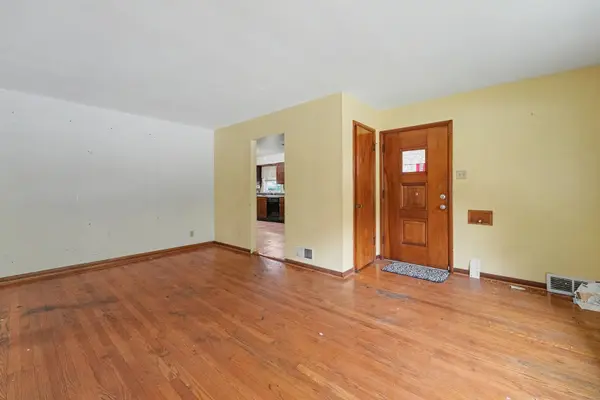 1037 WENTWORTH AVE, Calumet City, IL 60409