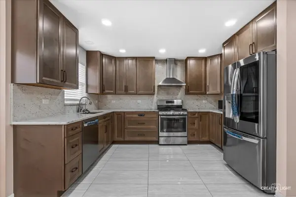 2504 Fairbanks CT, Naperville, IL 60540