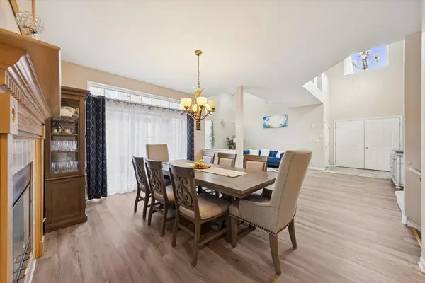 1618 Astor AVE, Oakbrook Terrace, IL 60181