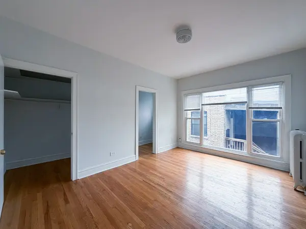 3449 N Elaine PL #404, Chicago, IL 60657
