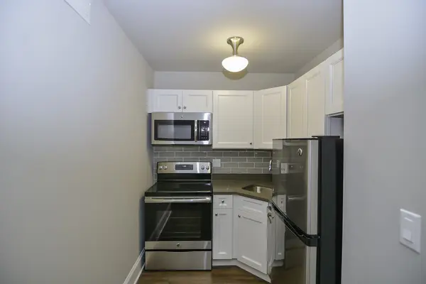 817 W Lakeside PL #501, Chicago, IL 60640