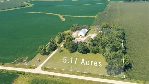 2985 Underwood AVE, Nashua, IA 50658