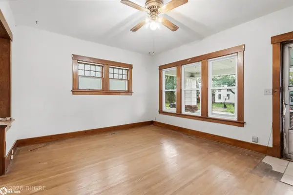 415 N Fremont ST, Stuart, IA 50250