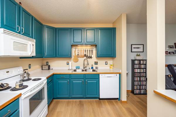 4824 E 53rd ST #503, Minneapolis, MN 55417