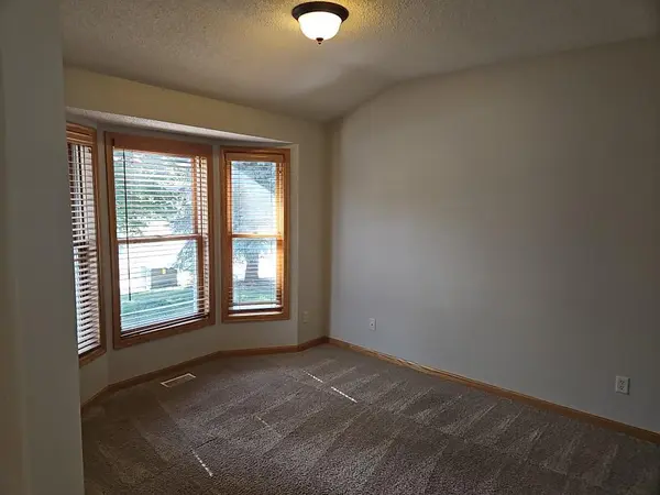 2661 116th AVE NE, Blaine, MN 55449