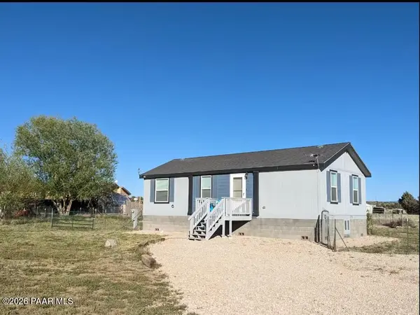 24415 N Cleveland ST, Paulden, AZ 86334