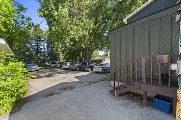 1453 HARVEY ST, Green Bay, WI 54302