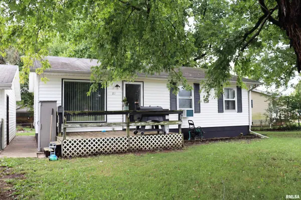 712 LINCOLN RD, Marquette Heights, IL 61554