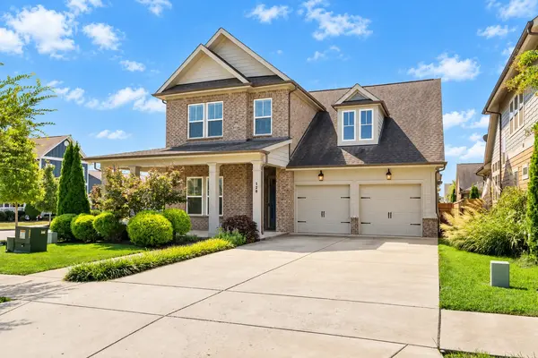 120 Kinsley Way, Hendersonville, TN 37075