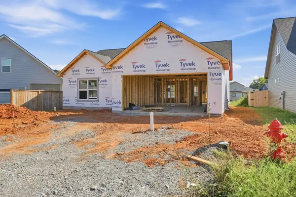 535 Ayden Ln, Clarksville, TN 37042
