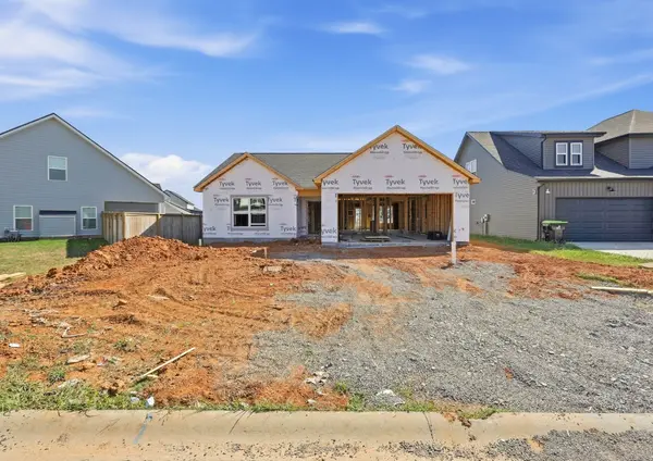 535 Ayden Ln, Clarksville, TN 37042