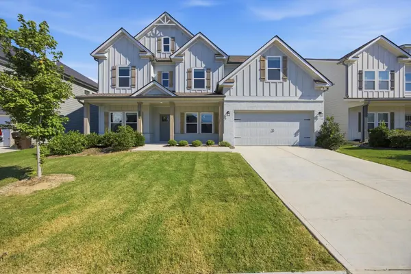 2256 Firelight Way, Ooltewah, TN 37363