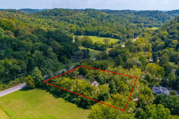 5111 Clarksville Hwy, Whites Creek, TN 37189