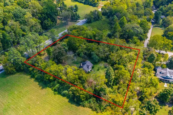 5111 Clarksville Hwy, Whites Creek, TN 37189