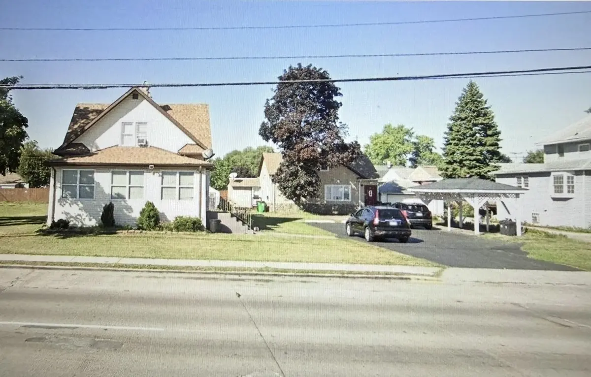 6622 Pershing RD, Berwyn, IL 60402