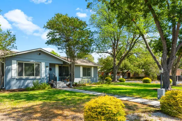 1200 Aggie LN, Austin, TX 78757