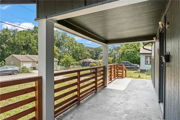 7004 Jackson AVE, Kansas City, MO 64132