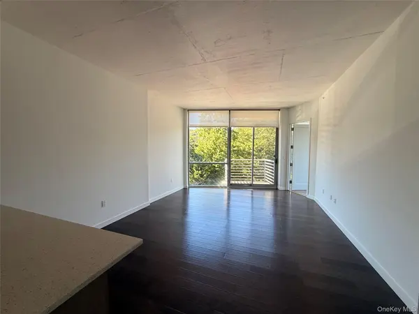 250 S Central Park AVE #3A, Hartsdale, NY 10530