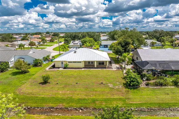 2169 PAGODA LN, Punta Gorda, FL 33983