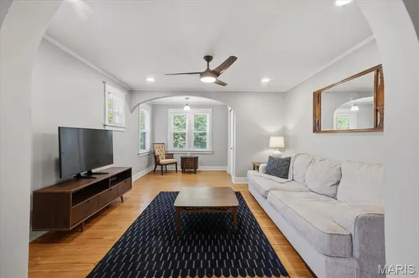 3344 Lucas And Hunt RD, Velda Village, MO 63121