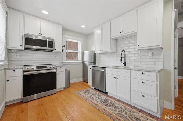 3344 Lucas And Hunt RD, Velda Village, MO 63121