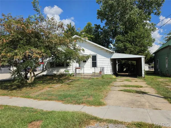 617 Park ST, Hillsboro, IL 62049